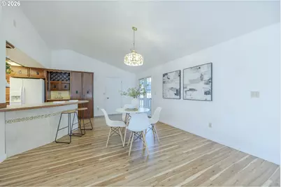 689 68th Pl, Springfield, OR 97478 - Photo 12