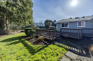 689 68th Pl, Springfield, OR 97478 - Photo 46