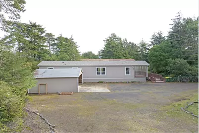 1600 Rhododendron Dr #200, Florence, OR 97439 - Photo 6