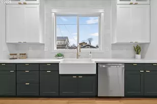 702 NE Rosa Parks Way, Portland, OR 97211 - Photo 4