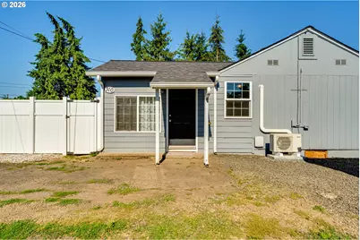 310 19th St, Springfield, OR 97477 - Photo 4