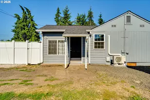 310 19th St, Springfield, OR 97477 - Photo 4
