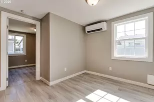 310 19th St, Springfield, OR 97477 - Photo 14