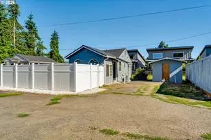 310 19th St, Springfield, OR 97477 - Photo 2