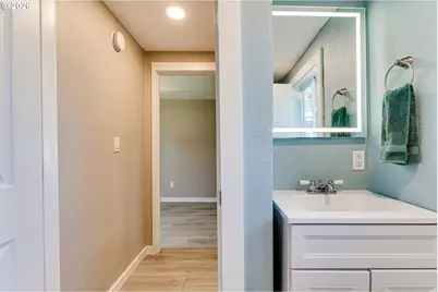 310 19th St, Springfield, OR 97477 - Photo 22