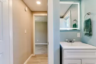 310 19th St, Springfield, OR 97477 - Photo 22