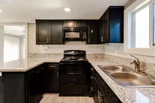 310 19th St, Springfield, OR 97477 - Photo 12