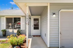 15621 NE 10th St, Vancouver, WA 98684 - Photo 4