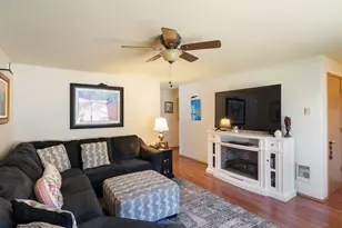 15621 NE 10th St, Vancouver, WA 98684 - Photo 8