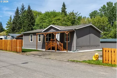 101 Sir Lancelot Dr, Castle Rock, WA 98611 - Photo 2