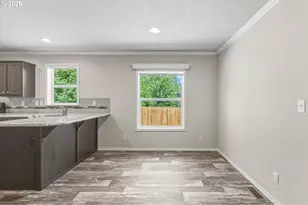 101 Sir Lancelot Dr, Castle Rock, WA 98611 - Photo 10