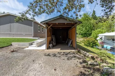 101 Sir Lancelot Dr, Castle Rock, WA 98611 - Photo 40