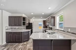 101 Sir Lancelot Dr, Castle Rock, WA 98611 - Photo 12
