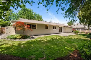 1810 NE 155th Ave, Portland, OR 97230 - Photo 16