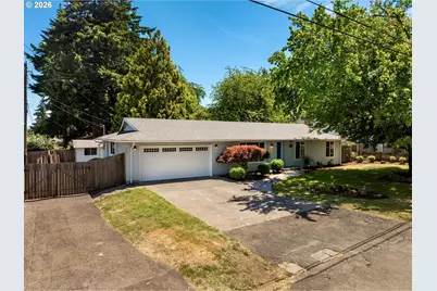 1810 NE 155th Ave, Portland, OR 97230 - Photo 4