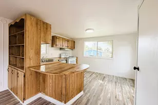 1800 NE 10th St, Hermiston, OR 97838 - Photo 8