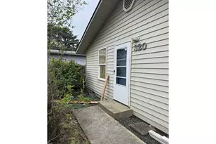 316 N Hwy 101, Rockaway Beach, OR 97136 - Photo 22