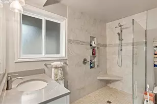 8000 NW 16th Ave, Vancouver, WA 98665 - Photo 34