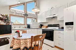 8000 NW 16th Ave, Vancouver, WA 98665 - Photo 28