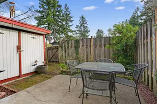 312 SE 133rd Ave, Portland, OR 97233 - Photo 24