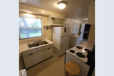 3193 W 14th Ave, Eugene, OR 97402 - Photo 10