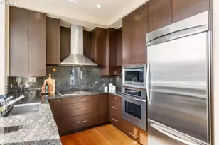 1930 S River Dr, Portland, OR 97201 - Photo 16