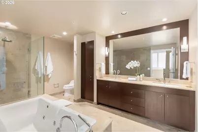 1930 S River Dr #1003, Portland, OR 97201 - Photo 26