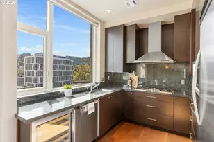 1930 S River Dr, Portland, OR 97201 - Photo 16