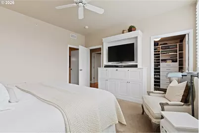 1930 S River Dr #1003, Portland, OR 97201 - Photo 22