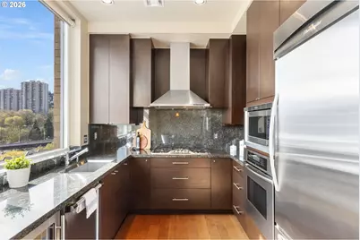 1930 S River Dr #1003, Portland, OR 97201 - Photo 18