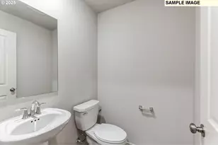 736 Merriott Ln, Woodburn, OR 97071 - Photo 14