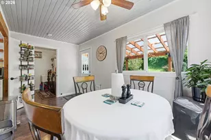 549 N Marple St, Coos Bay, OR 97420 - Photo 26