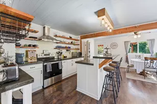 549 N Marple St, Coos Bay, OR 97420 - Photo 18