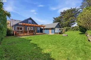 549 N Marple St, Coos Bay, OR 97420 - Photo 36