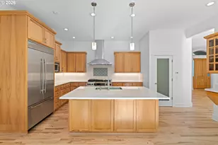 9145 Wallace Rd, Salem, OR 97304 - Photo 8