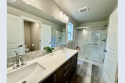 320 Oak St, Florence, OR 97439 - Photo 18