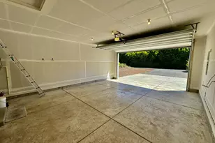 320 Oak St, Florence, OR 97439 - Photo 28