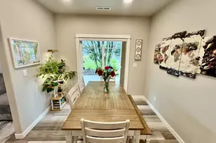 320 Oak St, Florence, OR 97439 - Photo 10