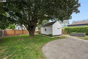 6532 N Knowles Ave, Portland, OR 97217 - Photo 38