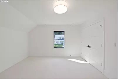 555 6th St, Lake Oswego, OR 97034 - Photo 32