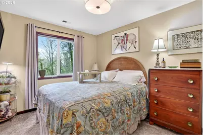 810 E 9th St #D13, Newberg, OR 97132 - Photo 26