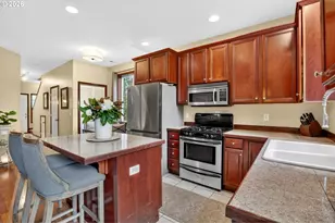 810 E Ninth St, Newberg, OR 97132 - Photo 18