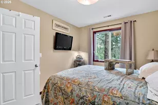 810 E Ninth St, Newberg, OR 97132 - Photo 28