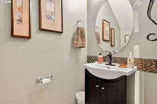 810 E Ninth St, Newberg, OR 97132 - Photo 20