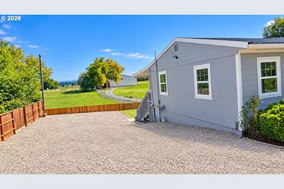 8196 65th Ave, Salem, OR 97305 - Photo 22
