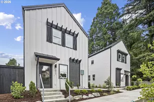 2009 SW Moss St, Portland, OR 97219 - Photo 2