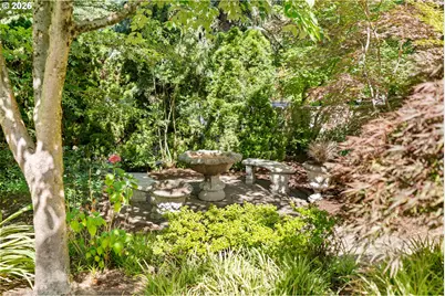 44 Morningview Cir, Lake Oswego, OR 97035 - Photo 40
