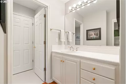 44 Morningview Cir, Lake Oswego, OR 97035 - Photo 24