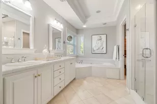 44 Morningview Cir, Lake Oswego, OR 97035 - Photo 32