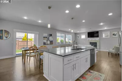 15975 SW Wren Ln, Beaverton, OR 97007 - Photo 20
